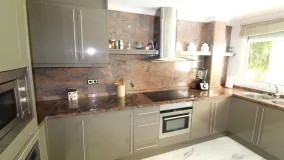 Buy apartment with 2 bedrooms in Magna Marbella