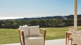 For sale apartment in Marbella Club Hills with 4 bedrooms