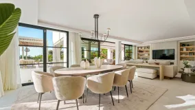 5 bedrooms villa in La Quinta for sale