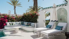 Se vende villa pareada de 3 dormitorios en Marbella Golden Mile