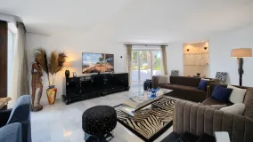 For sale villa in Sitio de Calahonda