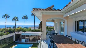 For sale villa with 4 bedrooms in Riviera del Sol