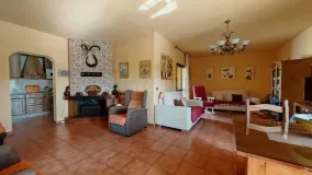 Guadalobon, finca de 3 dormitorios en venta