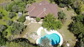 Ojen, finca con 3 dormitorios a la venta