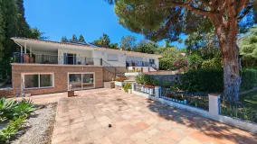 5 bedrooms Marbesa villa for sale