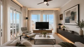 For sale Calahonda apartment with 3 bedrooms