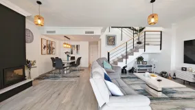 3 bedrooms town house for sale in Elviria Hills