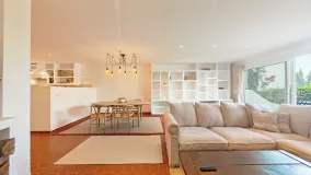 Town house with 4 bedrooms for sale in Los Altos de los Monteros