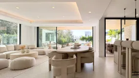 For sale villa with 5 bedrooms in La Capellania