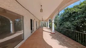 5 bedrooms Marbella City villa for sale