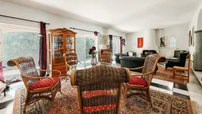 5 bedrooms Marbella City villa for sale