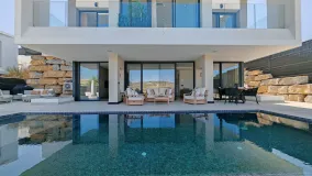 Estepona villa for sale