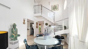 Duplex penthouse for sale in Carib Playa with 3 bedrooms