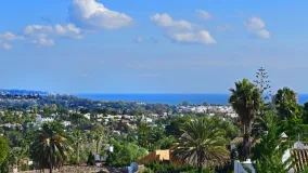 Se vende villa en Nueva Andalucia con 7 dormitorios