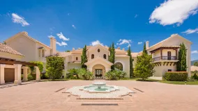 Villa a la venta en La Zagaleta con 10 dormitorios