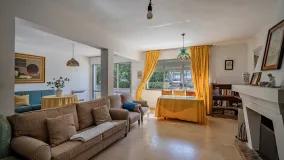 La Montua villa for sale