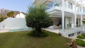 For sale Valdeolletas villa with 4 bedrooms