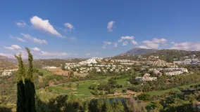 3 bedrooms semi detached house for sale in Benahavis