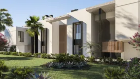 Duplex planta baja en venta con 3 dormitorios en Marbella Este