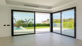 4 bedrooms villa for sale in Mijas Costa