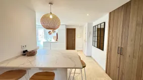 Ground floor apartment in Las Arenas for sale