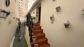 Villa for sale in Marbella Centro with 4 bedrooms
