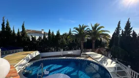 5 bedrooms villa in Marbesa for sale