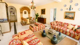 Comprar apartamento planta baja en Playas del Duque de 2 dormitorios