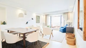 Buy ground floor apartment in Nueva Andalucia