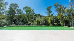 Zona F, villa en venta de 5 dormitorios