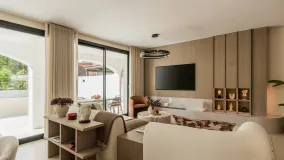 For sale town house with 4 bedrooms in San Pedro Playa