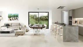 Apartamento de 3 dormitorios en venta en Estepona
