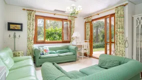 For sale ground floor apartment in Le Village