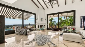 Villa for sale in Puerto del Capitan