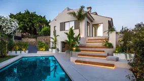 Villa for sale in Haza del Conde with 5 bedrooms