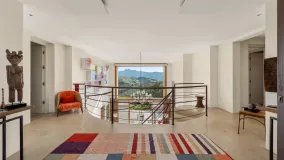 Villa a la venta con 4 dormitorios en Ronda