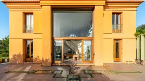Villa a la venta con 4 dormitorios en Ronda