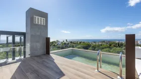 For sale town house with 6 bedrooms in Rio Real Golf