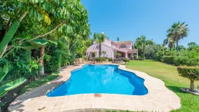 Villa en venta en Los Almendros