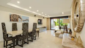 Comprar apartamento planta baja con 2 dormitorios en Malibu