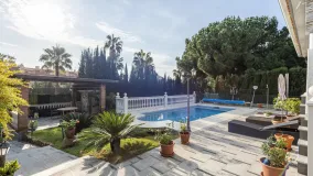 Se vende villa en Carib Playa con 4 dormitorios
