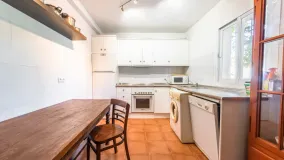 Villa en venta en Artola