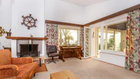 Villa con 5 dormitorios a la venta en La Reserva de los Monteros