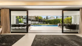 For sale Los Olivos villa with 7 bedrooms