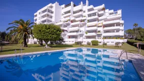 Buy Guadalmina Alta apartment