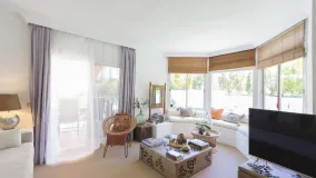 Comprar apartamento planta baja en Ancon Sierra IV con 3 dormitorios