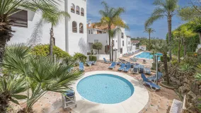 Buy Nueva Andalucia apartment