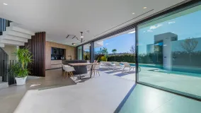Villa en venta en Malaga - Este