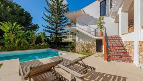 For sale Pinares de San Antón 4 bedrooms house