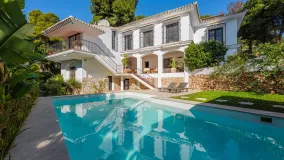 For sale Pinares de San Antón 4 bedrooms house